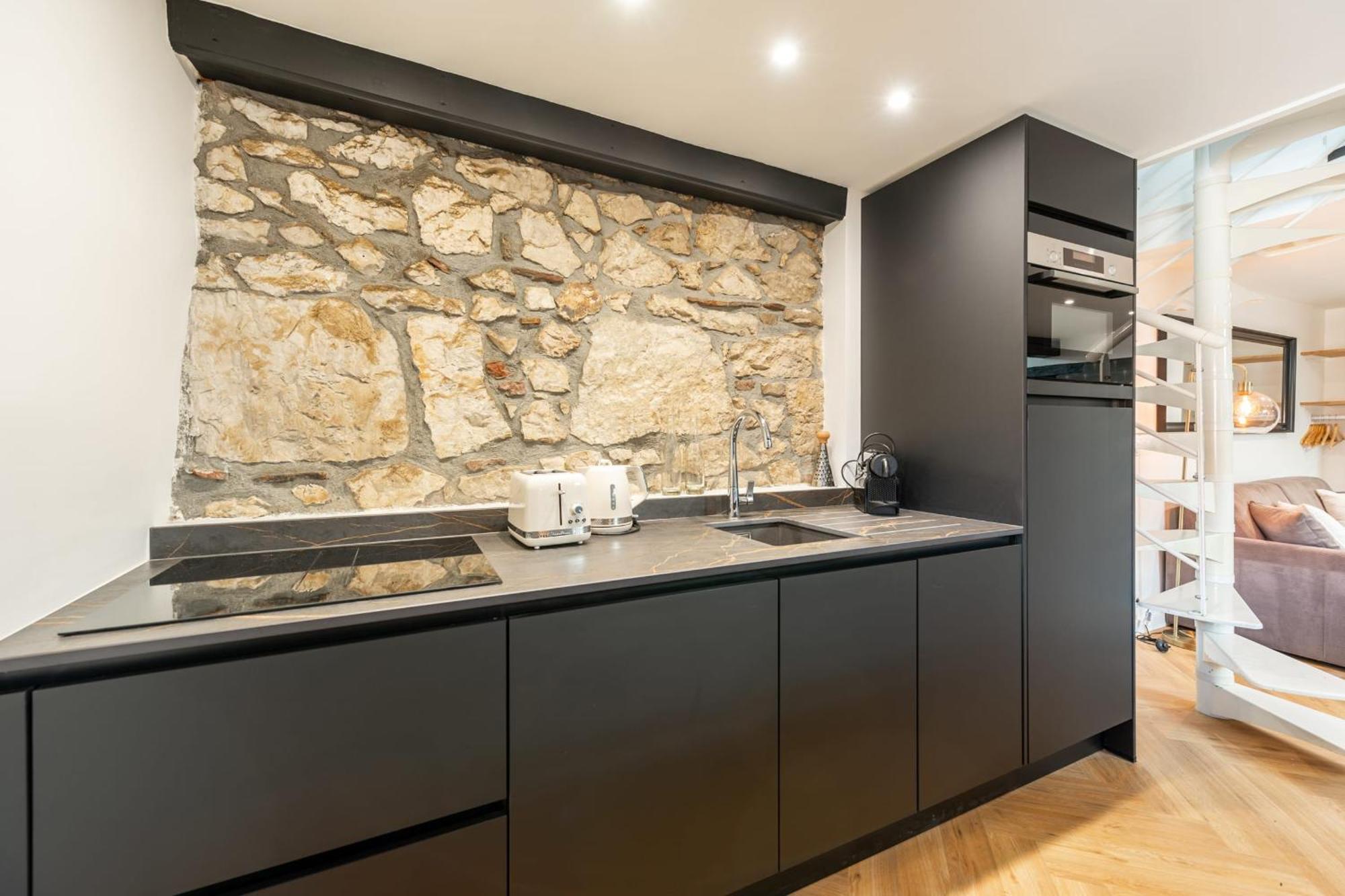 Matterhorn Apartment Анси Екстериор снимка