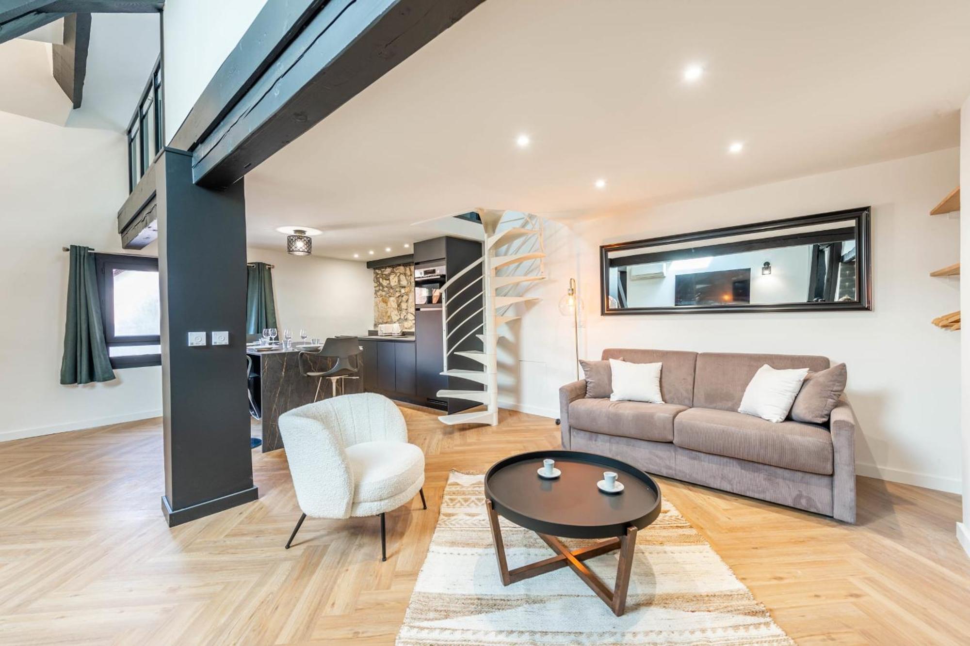 Matterhorn Apartment Анси Екстериор снимка