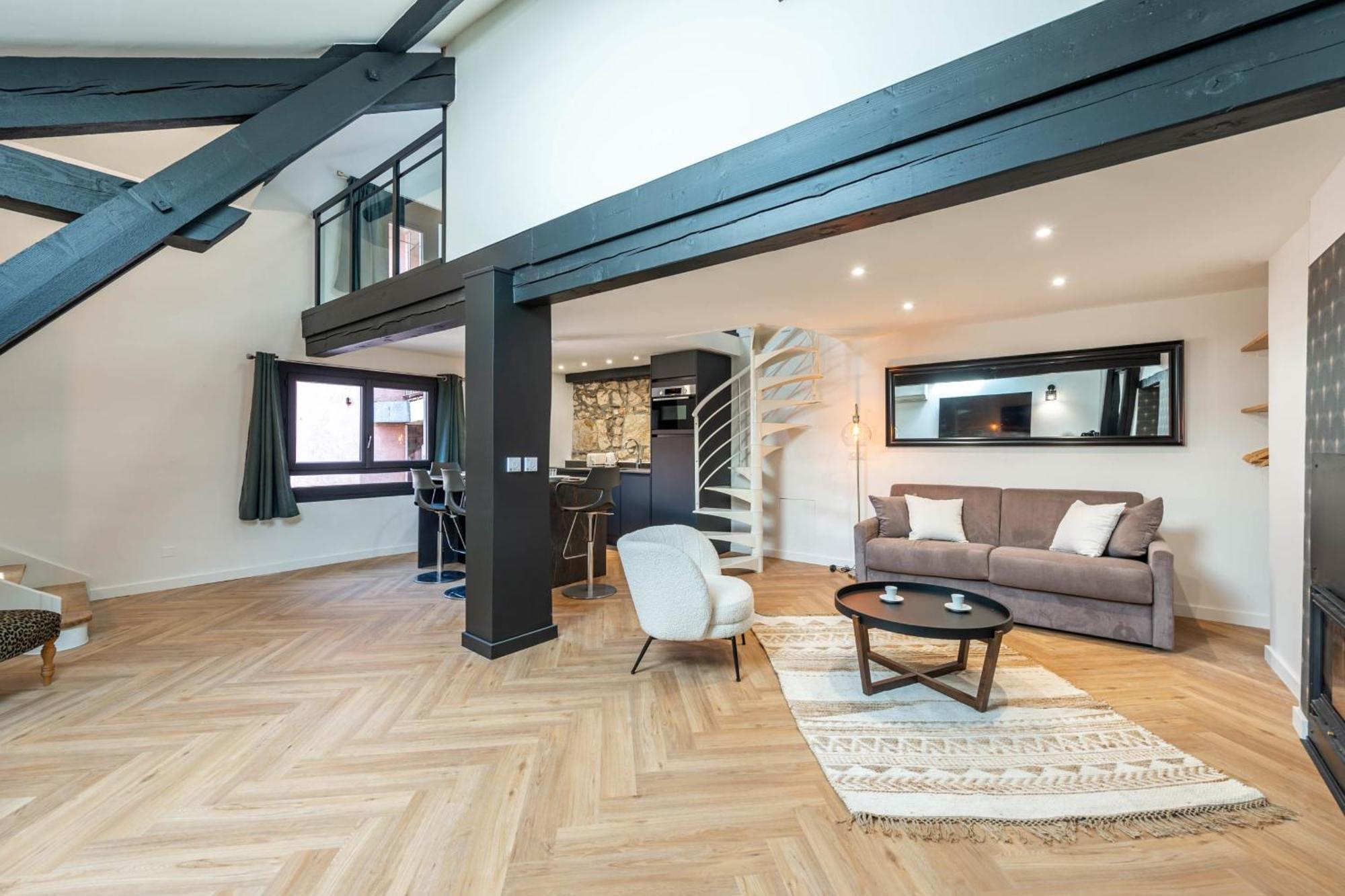 Matterhorn Apartment Анси Екстериор снимка